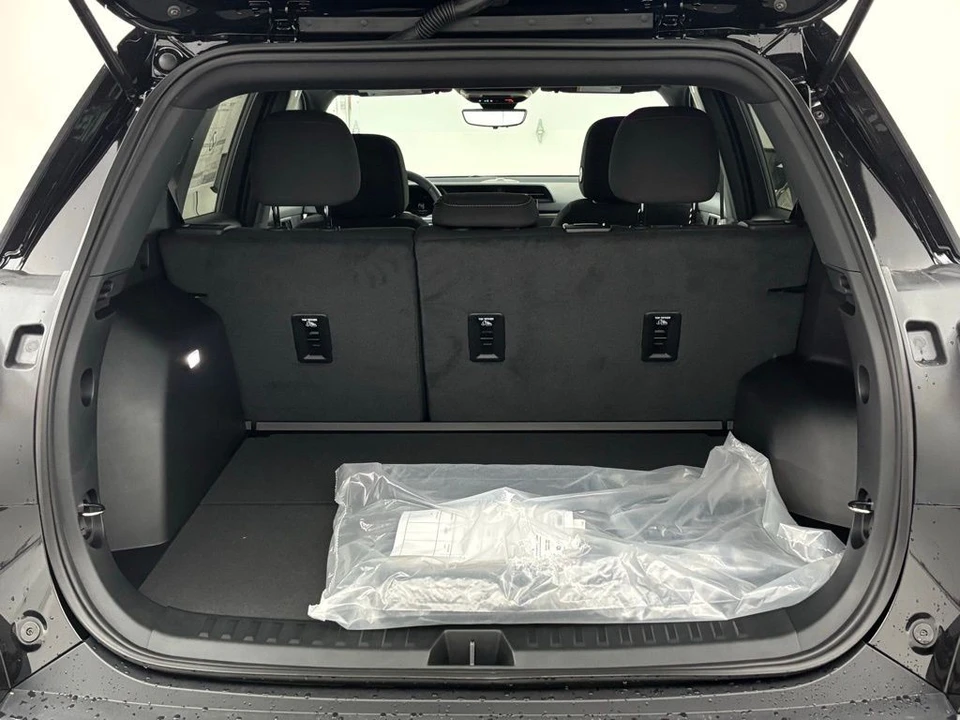 2026 GMC Terrain - Image 9 of 12