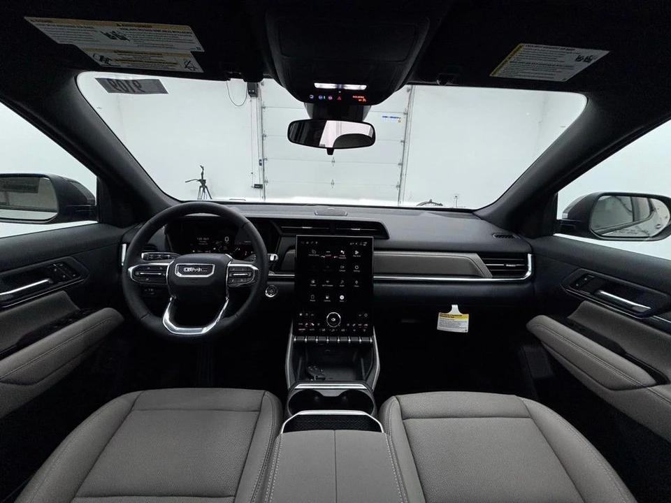 2026 GMC Terrain - Image 2 of 12