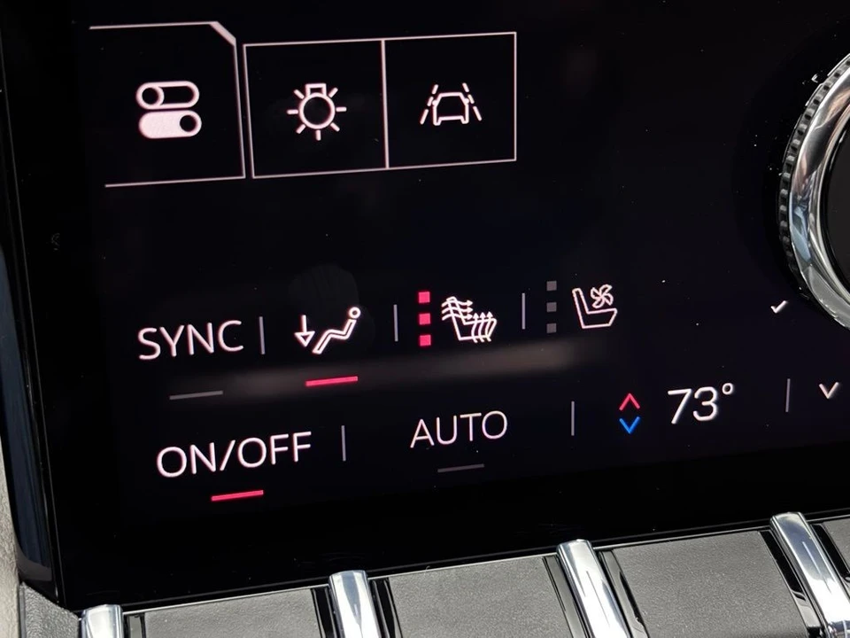 2026 GMC Terrain - Image 4 of 12