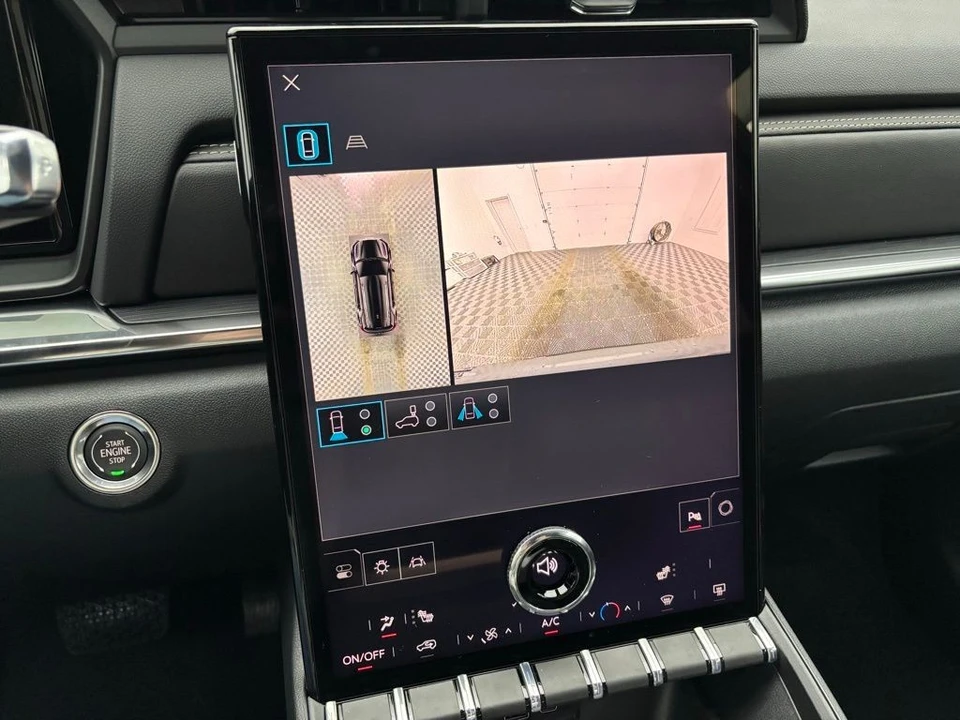 2026 GMC Terrain - Image 3 of 12