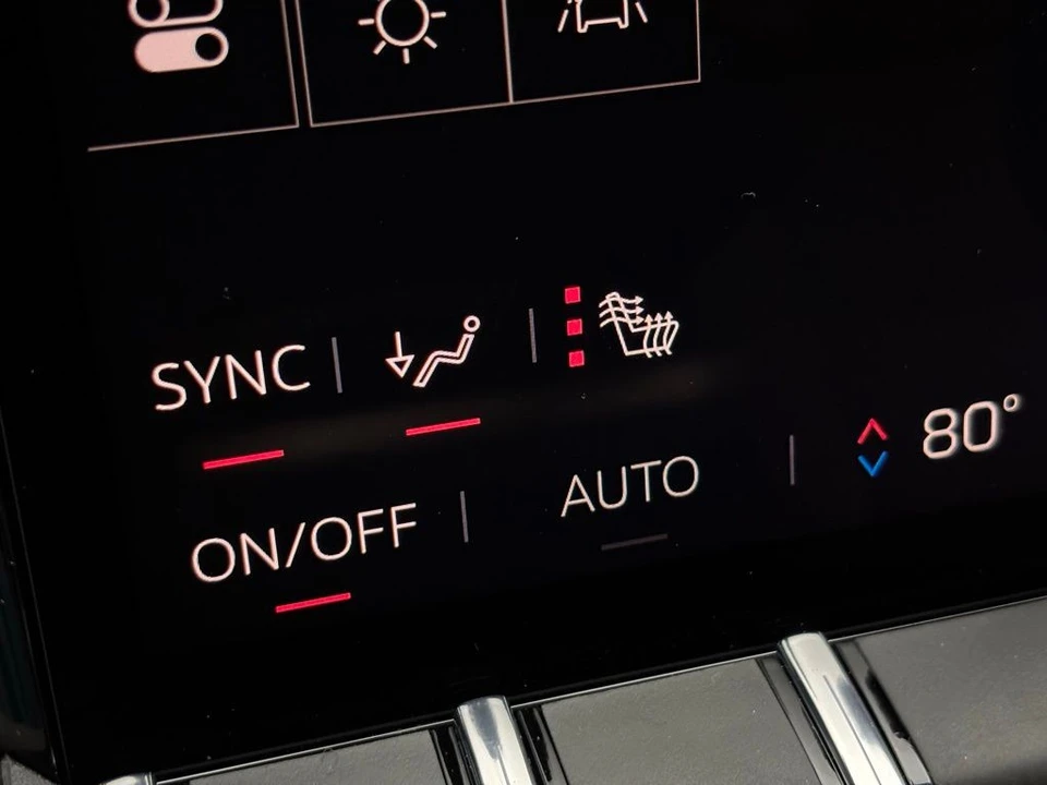 2026 GMC Terrain - Image 4 of 12