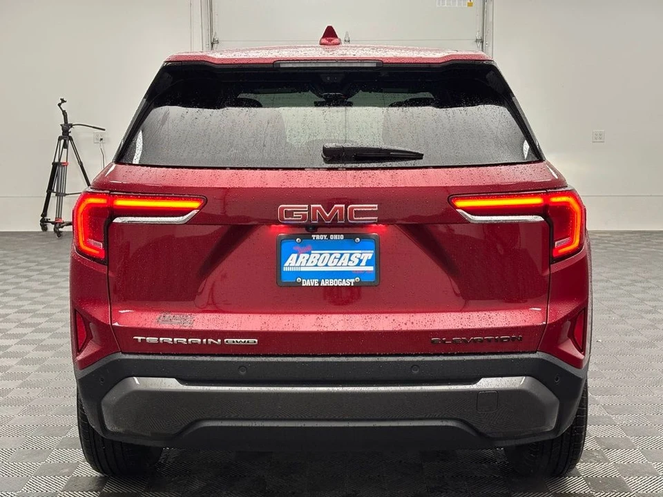 2026 GMC Terrain - Image 8 of 12