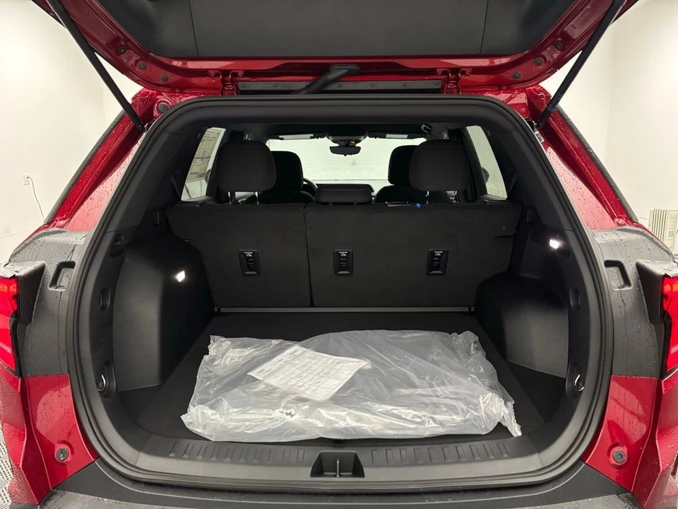 2026 GMC Terrain - Image 9 of 12