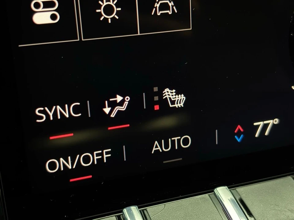 2026 GMC Terrain - Image 5 of 12