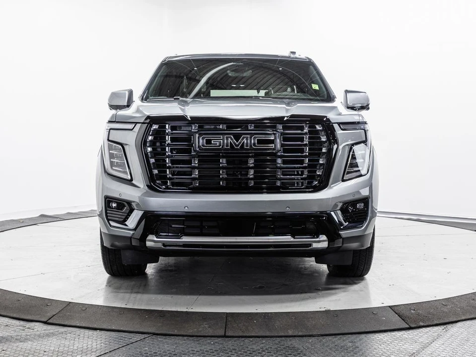 2026 GMC Yukon 5th Gen - Image 2 of 21