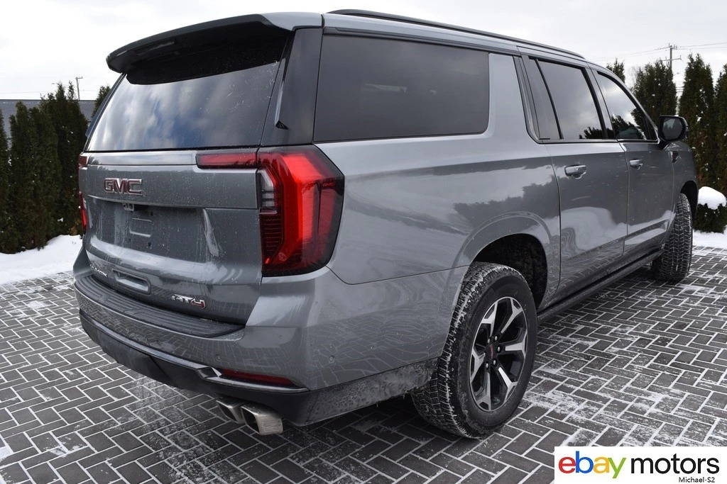 2026 GMC Yukon 5th Gen - Image 5 of 21