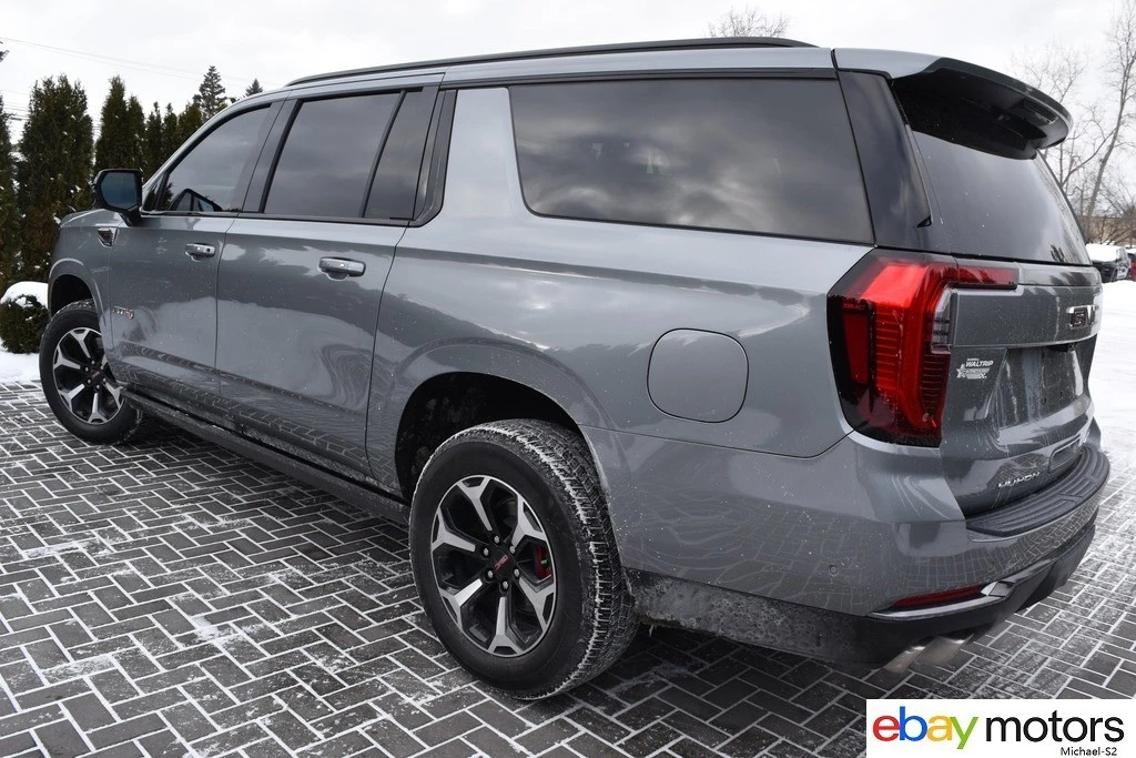 2026 GMC Yukon 5th Gen - Image 7 of 21