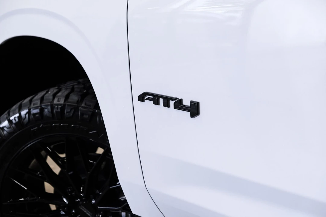 2026 GMC Yukon 5th Gen - Image 7 of 12