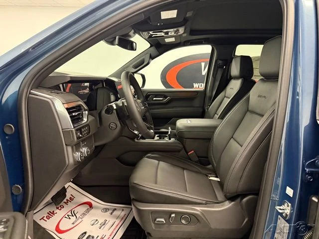 2026 GMC Yukon 5th Gen - Image 11 of 12