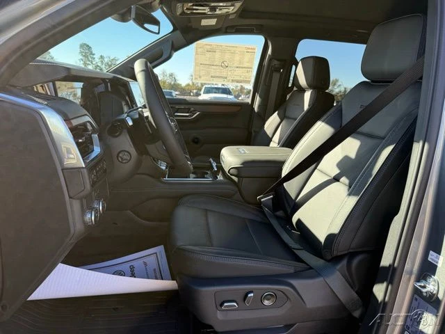 2026 GMC Yukon 5th Gen - Image 12 of 21