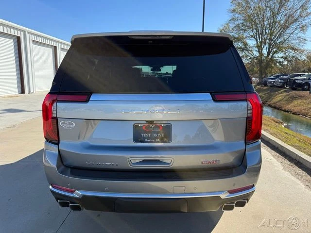 2026 GMC Yukon 5th Gen - Image 7 of 21