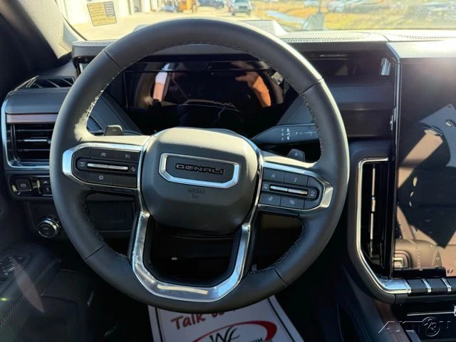 2026 GMC Yukon 5th Gen - Image 20 of 21