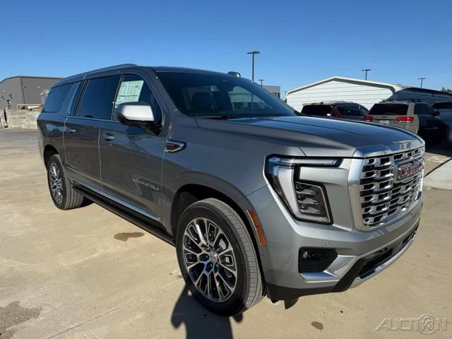 2026 GMC Yukon 5th Gen - Image 3 of 21