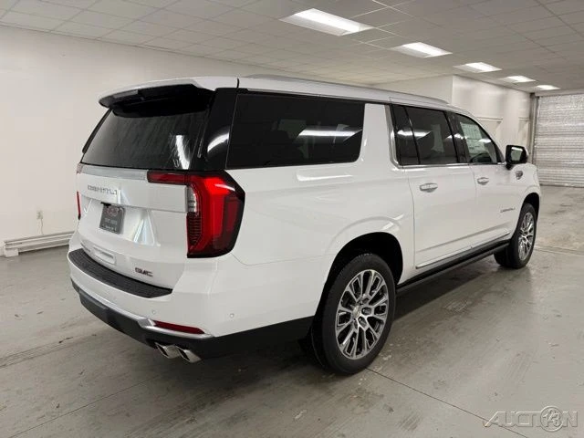 2026 GMC Yukon 5th Gen - Image 6 of 21