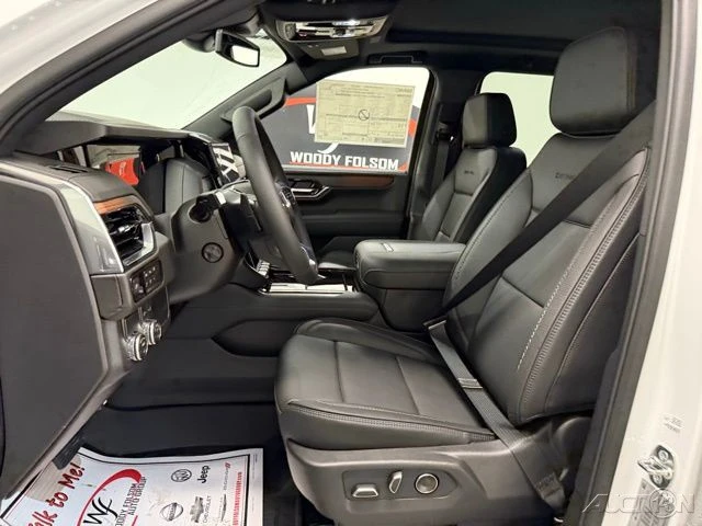 2026 GMC Yukon 5th Gen - Image 12 of 21