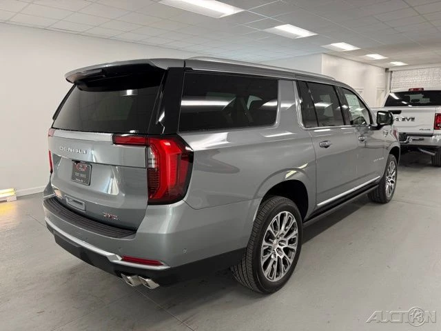 2026 GMC Yukon 5th Gen - Image 6 of 12