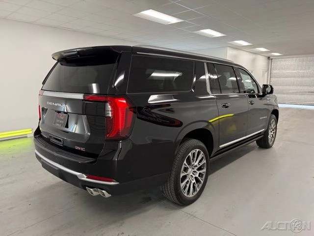 2026 GMC Yukon 5th Gen - Image 6 of 12
