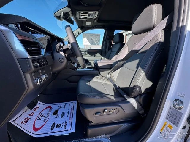 2026 GMC Yukon 5th Gen - Image 17 of 20