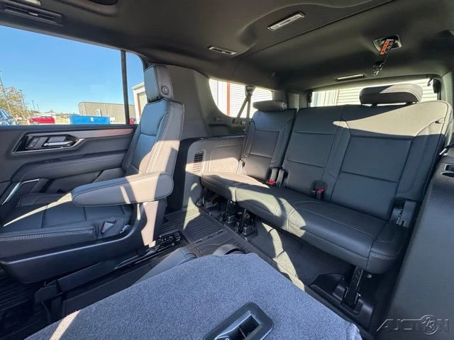 2026 GMC Yukon 5th Gen - Image 12 of 20