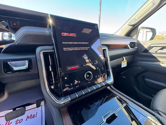 2026 GMC Yukon 5th Gen - Image 18 of 20