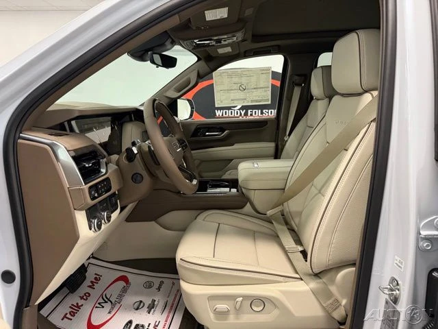 2026 GMC Yukon 5th Gen - Image 11 of 12