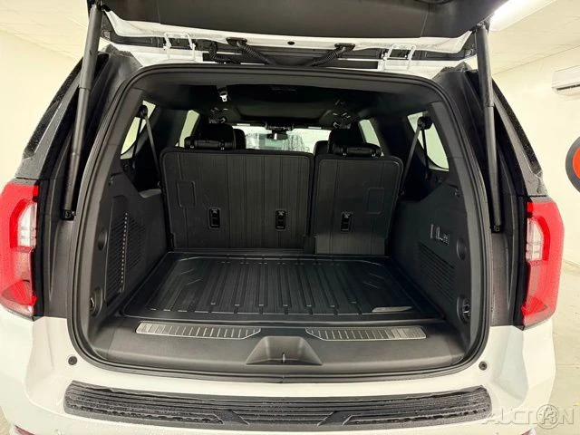 2026 GMC Yukon 5th Gen - Image 8 of 21