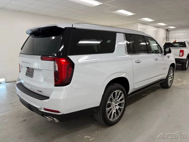 2026 GMC Yukon 5th Gen - Image 6 of 21