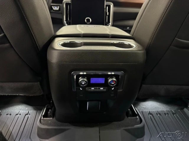 2026 GMC Yukon 5th Gen - Image 19 of 21