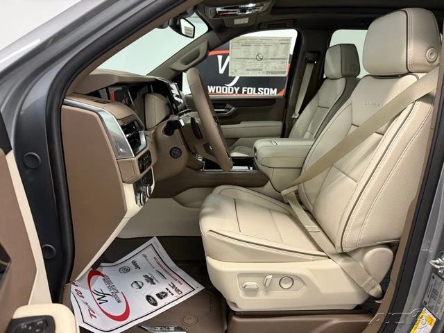 2026 GMC Yukon 5th Gen - Image 12 of 21