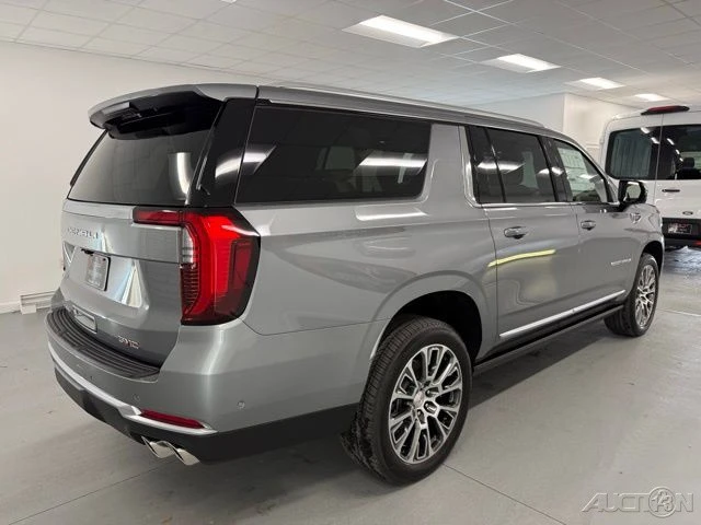 2026 GMC Yukon 5th Gen - Image 6 of 21