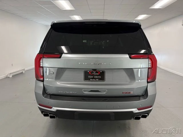 2026 GMC Yukon 5th Gen - Image 7 of 21