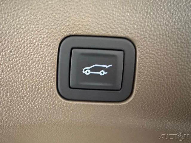 2026 GMC Yukon 5th Gen - Image 9 of 12