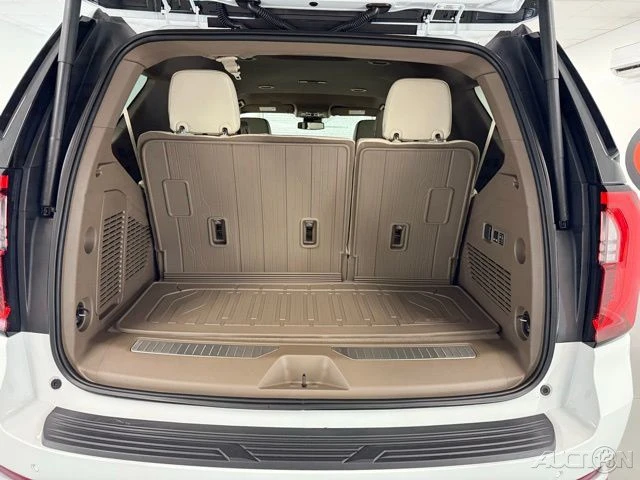 2026 GMC Yukon 5th Gen - Image 8 of 12