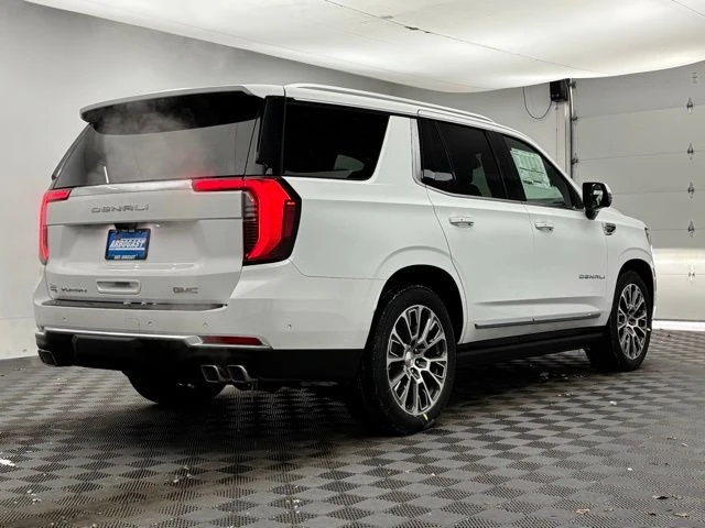 2026 GMC Yukon 5th Gen - Image 10 of 12