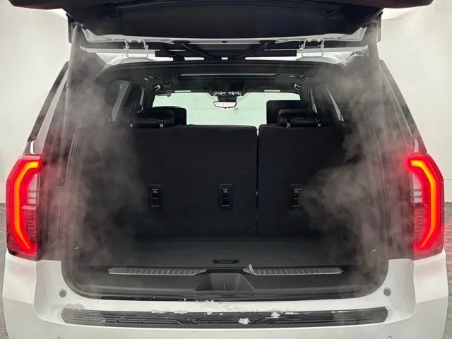 2026 GMC Yukon 5th Gen - Image 12 of 12