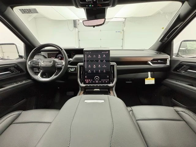 2026 GMC Yukon 5th Gen - Image 2 of 12