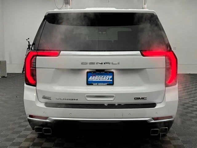 2026 GMC Yukon 5th Gen - Image 11 of 12