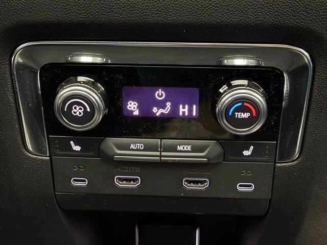 2026 GMC Yukon 5th Gen - Image 8 of 12