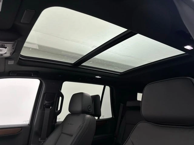 2026 GMC Yukon 5th Gen - Image 4 of 12