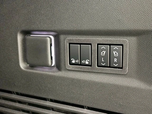 2026 GMC Yukon 5th Gen - Image 12 of 12