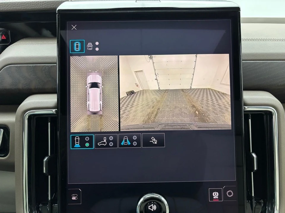2026 GMC Yukon 5th Gen - Image 3 of 12