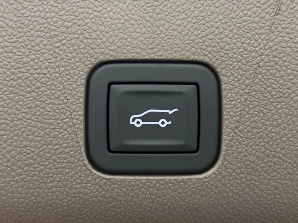 2026 GMC Yukon 5th Gen - Image 12 of 12