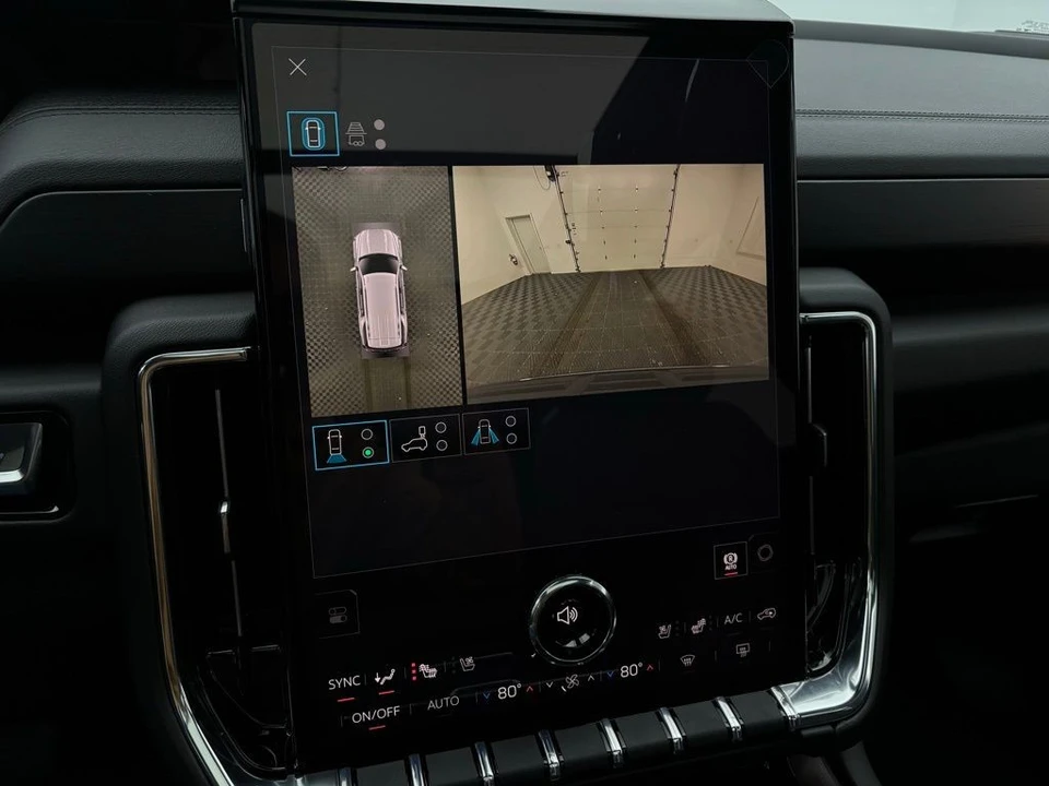 2026 GMC Yukon 5th Gen - Image 3 of 12