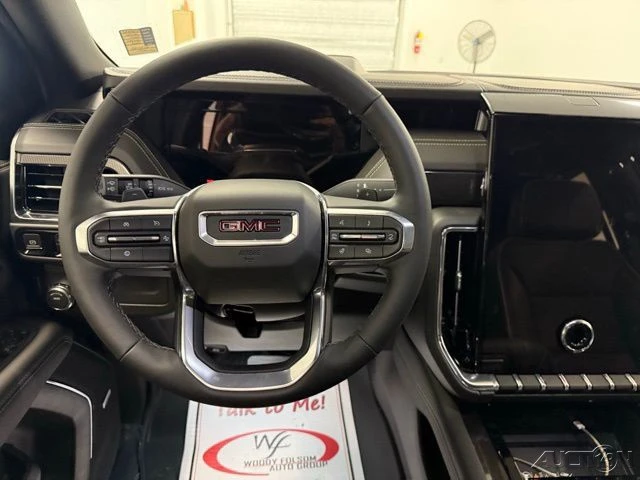2026 GMC Yukon 5th Gen - Image 20 of 21