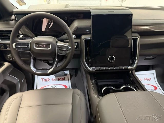 2026 GMC Yukon 5th Gen - Image 19 of 21