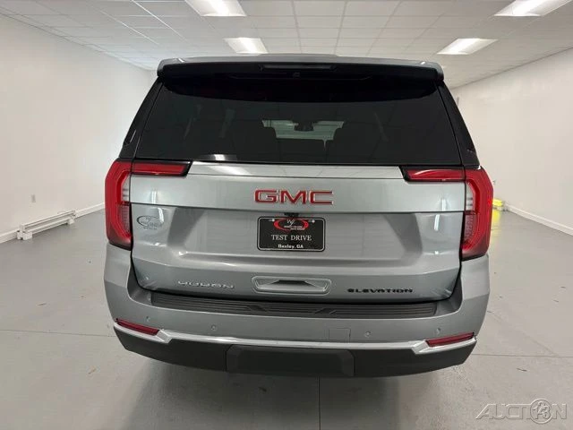 2026 GMC Yukon 5th Gen - Image 7 of 21