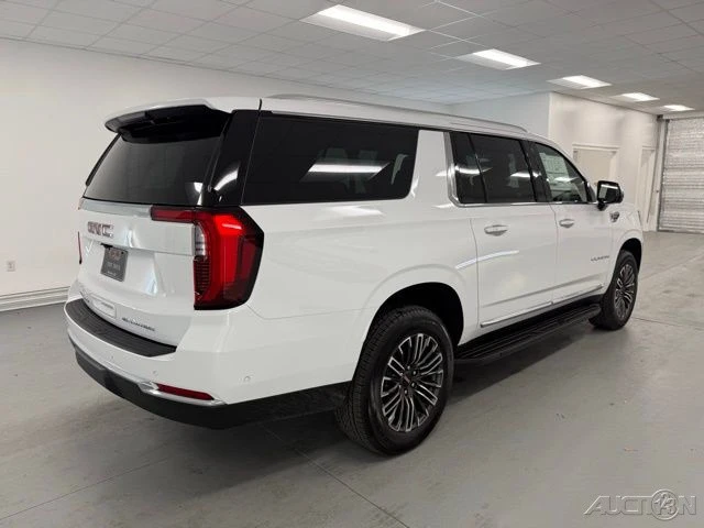 2026 GMC Yukon 5th Gen - Image 6 of 21