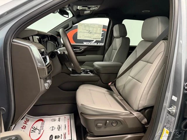 2026 GMC Yukon 5th Gen - Image 12 of 21