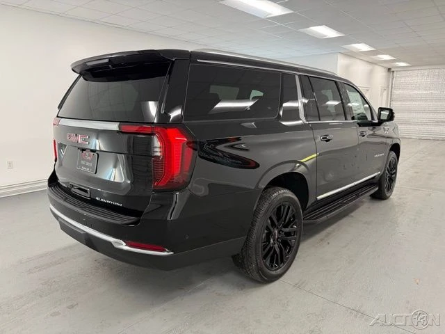 2026 GMC Yukon 5th Gen - Image 6 of 21