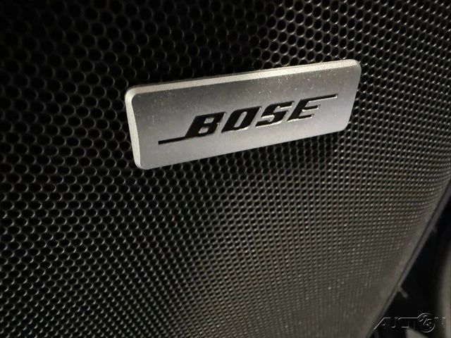 2026 GMC Yukon 5th Gen - Image 16 of 21